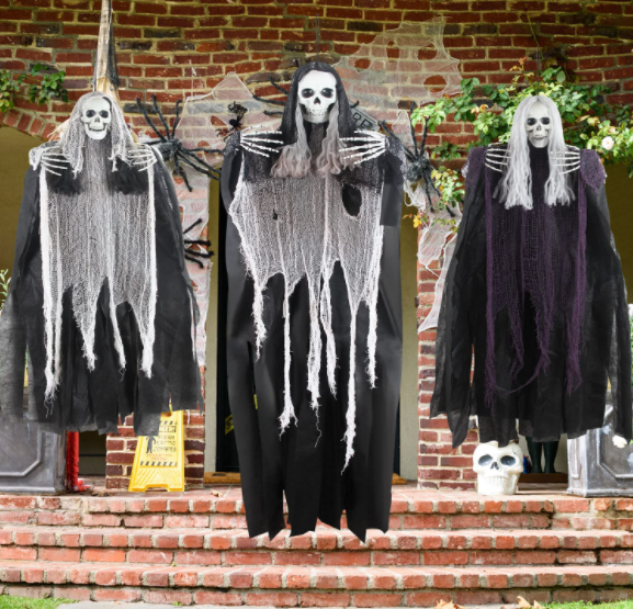 Halloween Hanging Skeletons - Garies Girl