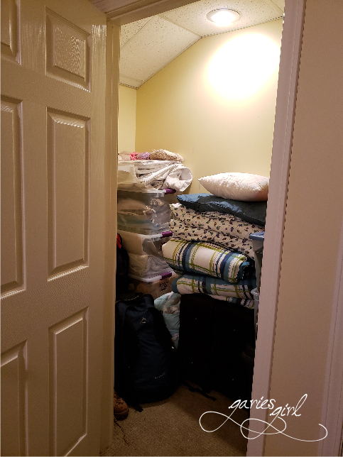 DIY Closet Shelves - Garies Girl