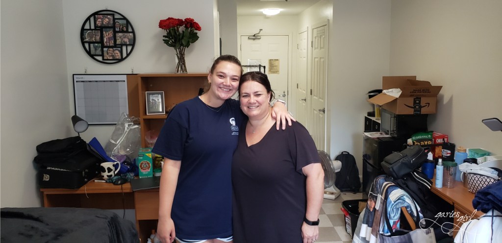 College Move-In - Garies Girl