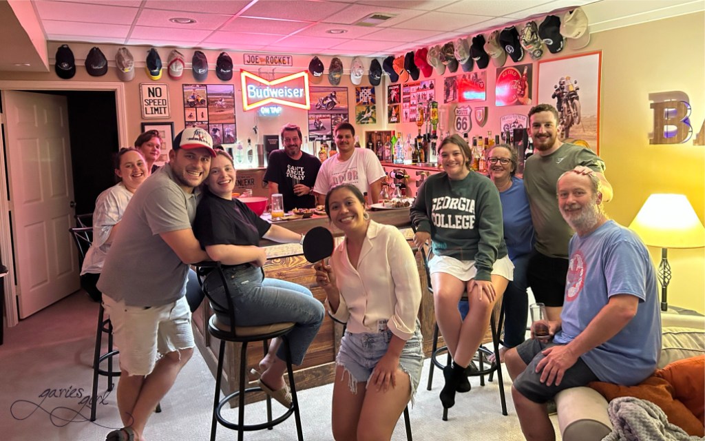 Joe Rocket Bar 2023 - Garies Girl